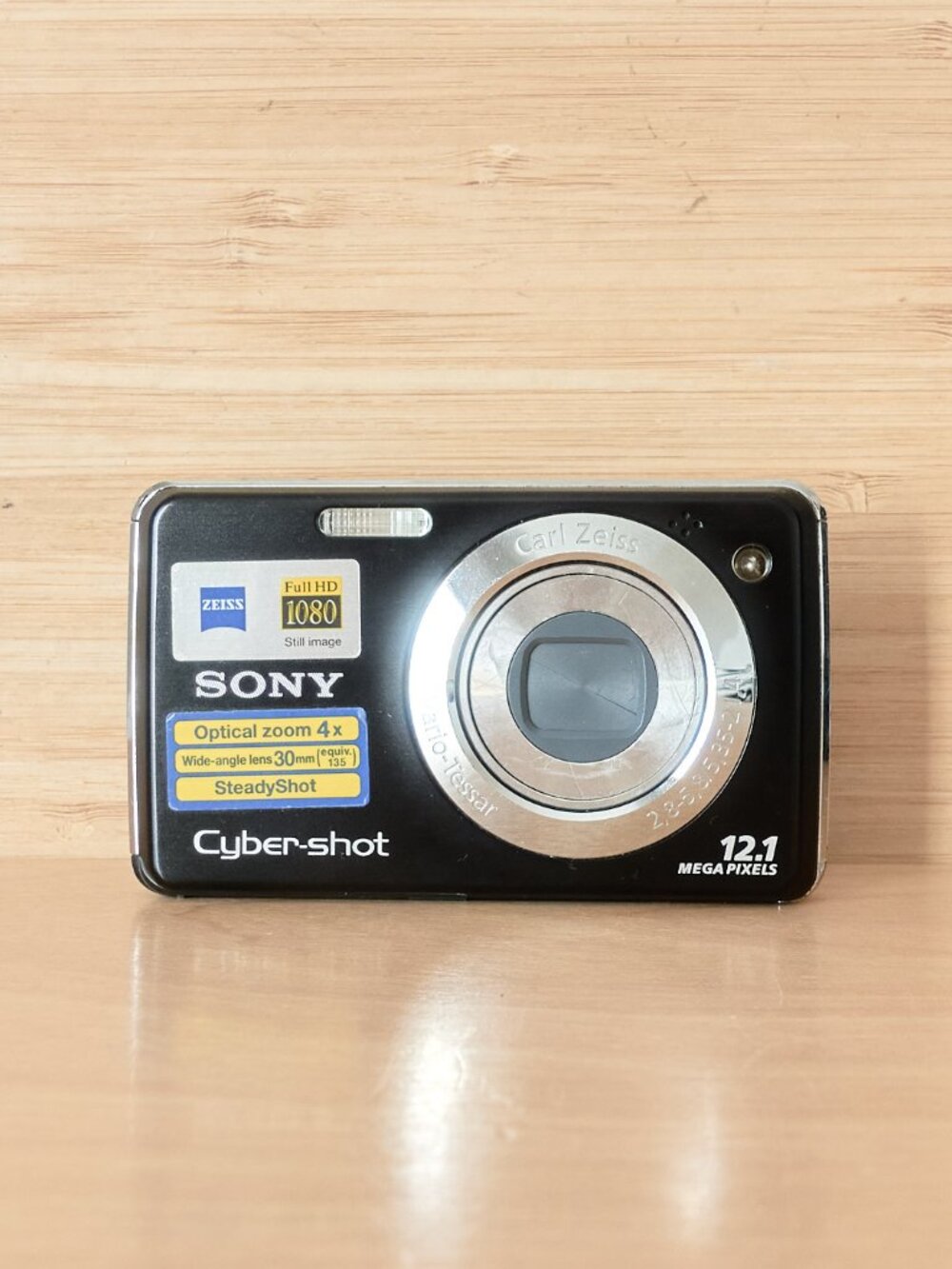 Sony Cyber-shot DSC-W210 12.1MP Digital Camera Black Carl Zeiss 4x Zoom